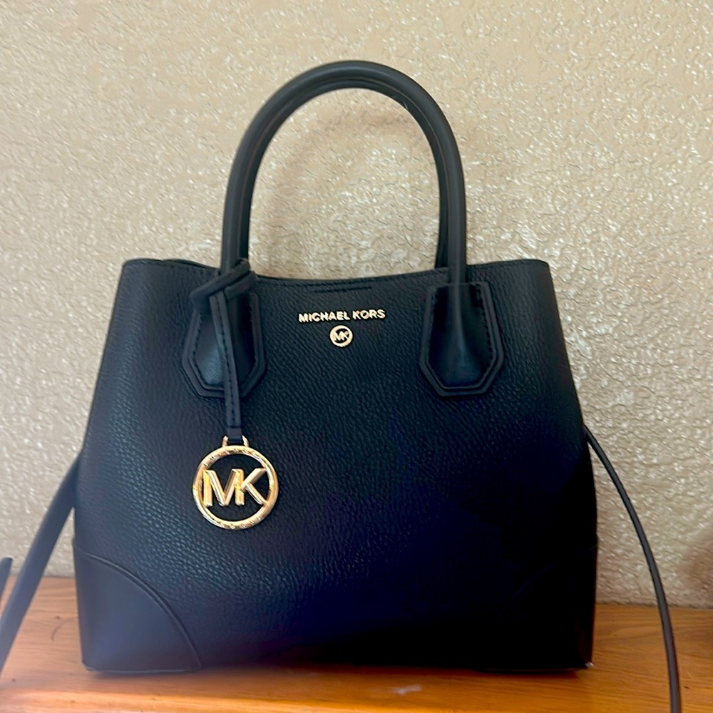 Michael Kors Black Mercer Large Gallery Satchel